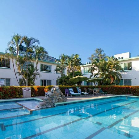 Hotel Parotas Manzanillo Exteriör bild